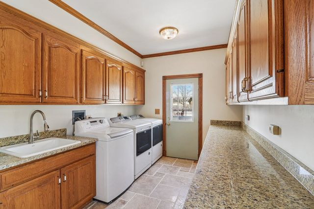 9 Silo Ridge Road, Orland Park, IL 60467