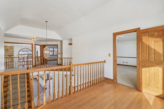 9 Silo Ridge Road, Orland Park, IL 60467