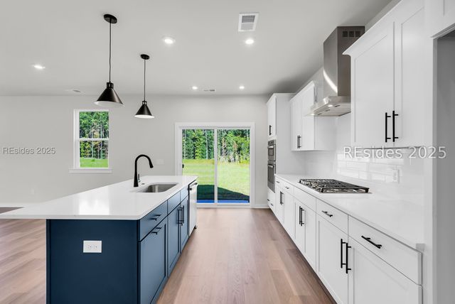 469 Rifle Road, Hardeeville, SC 29927