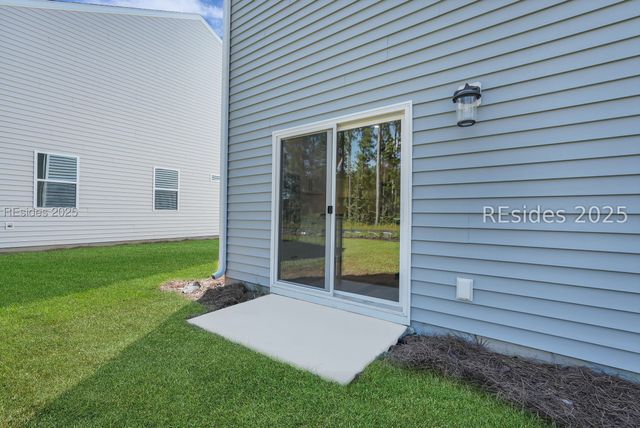 469 Rifle Road, Hardeeville, SC 29927