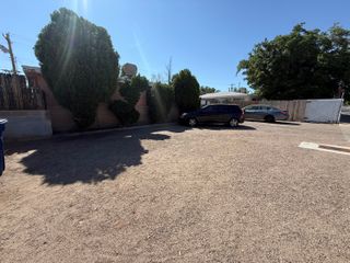 520 Kentucky Street SE, Albuquerque, NM 87108