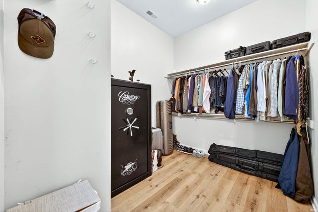 4724 Covered Bridge Road, Nashville, IN 47448