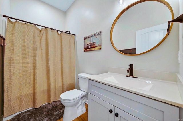 4724 Covered Bridge Road, Nashville, IN 47448