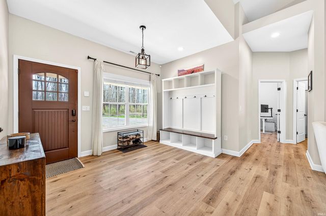 4724 Covered Bridge Road, Nashville, IN 47448