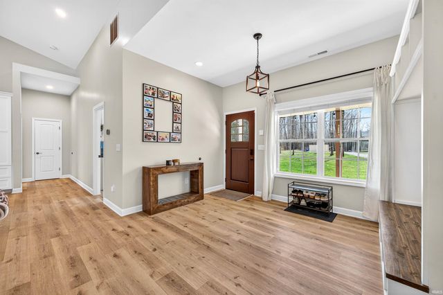 4724 Covered Bridge Road, Nashville, IN 47448