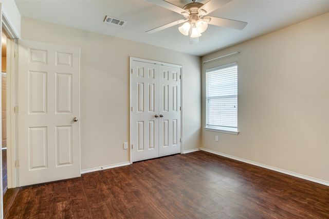 2324 Loreto Drive, Fort Worth, TX 76177