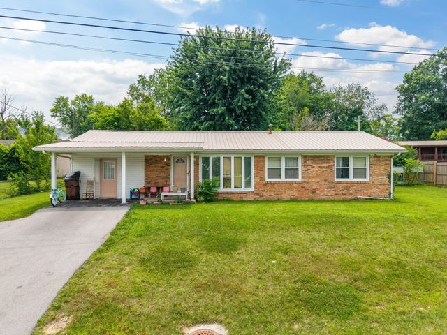 758 N Main Street, Stanton, KY 40380