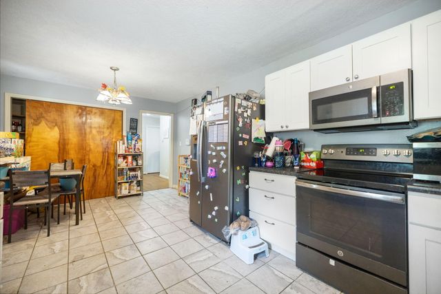 758 N Main Street, Stanton, KY 40380