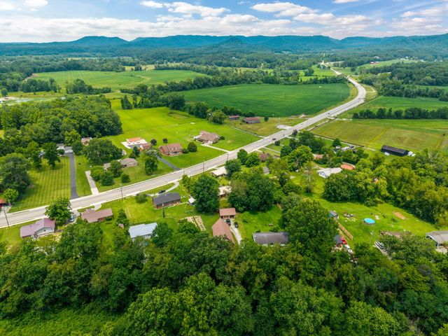 758 N Main Street, Stanton, KY 40380