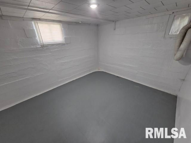 704 S 24TH Street, Mt Vernon, IL 62864