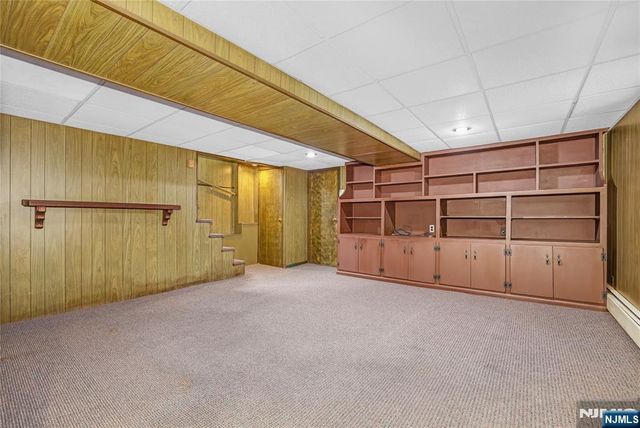 455 Stuyvesant Avenue, Lyndhurst, NJ 07071