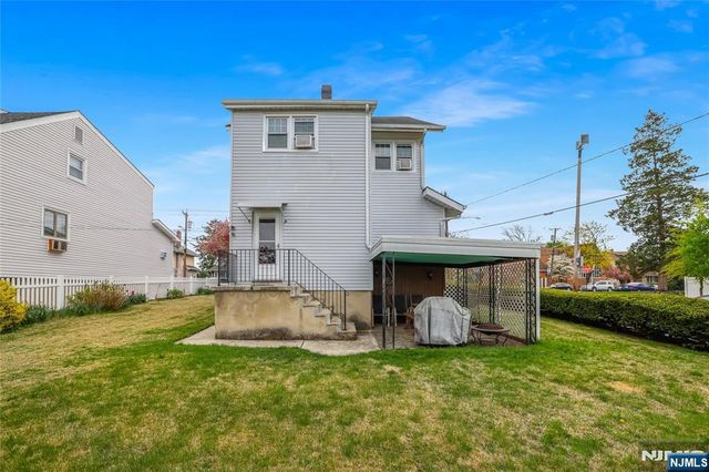 455 Stuyvesant Avenue, Lyndhurst, NJ 07071