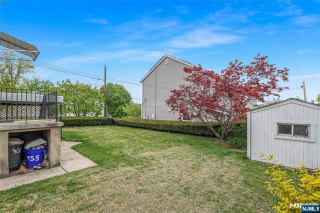 455 Stuyvesant Avenue, Lyndhurst, NJ 07071