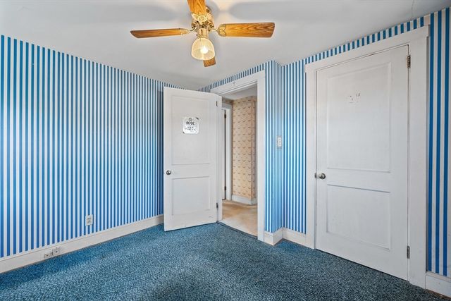 212 Pearl St, Gardner, MA 01440