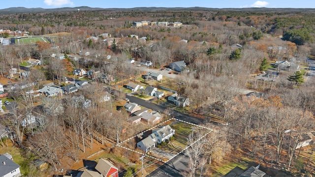 212 Pearl St, Gardner, MA 01440