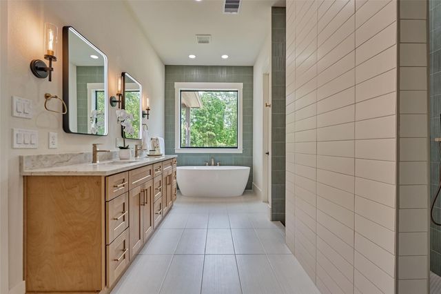 25830 Navajo Place Drive, Tomball, TX 77375