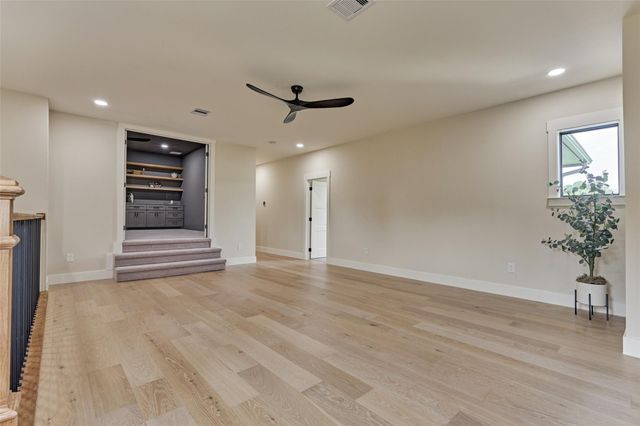 25830 Navajo Place Drive, Tomball, TX 77375