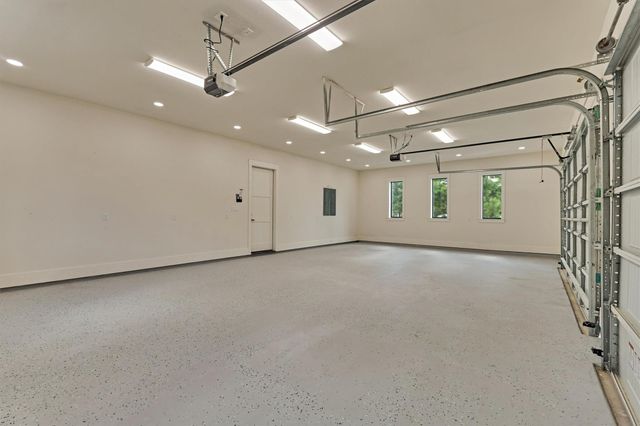 25830 Navajo Place Drive, Tomball, TX 77375
