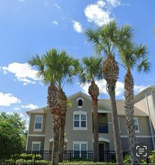 6554 SWISSCO DRIVE 511, Orlando, FL 32822