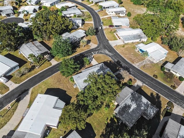 3302 EVERGREEN ROAD 1715, Zellwood, FL 32798