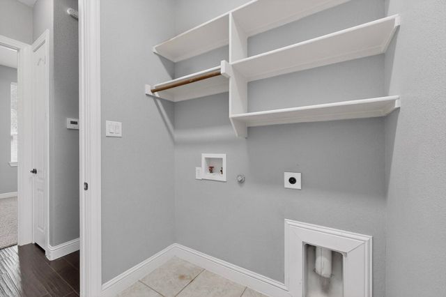 727 Fairfax Lane, Rockwall, TX 75087