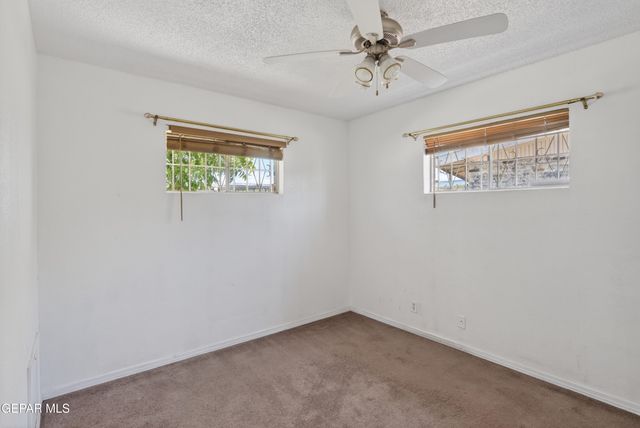 10025 DEBBIE Drive, El Paso, TX 79925
