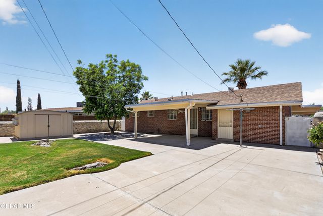 10025 DEBBIE Drive, El Paso, TX 79925