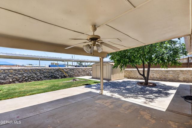 10025 DEBBIE Drive, El Paso, TX 79925