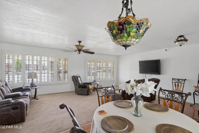 10025 DEBBIE Drive, El Paso, TX 79925
