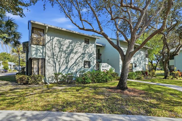 3833 Carambola Circle 2968, Pompano Beach, FL 33066