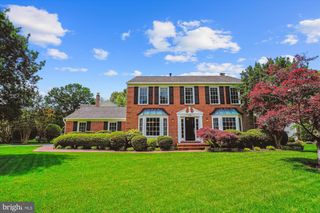 8300 CENTERBROOK PLACE, Alexandria, VA 22308