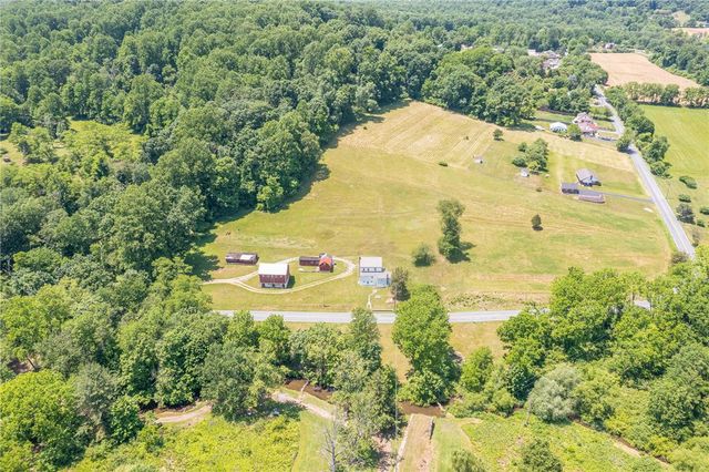 17 Kutz Road, Rockland Twp, PA 19522