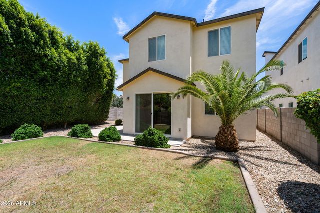 3104 N 37TH Street, Phoenix, AZ 85018