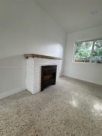 4700 SW 7th St 0, Miami, FL 33134