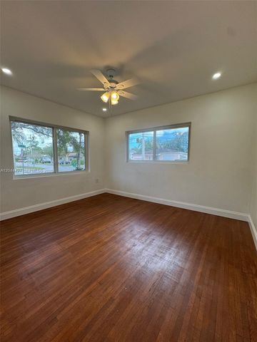 4700 SW 7th St 0, Miami, FL 33134