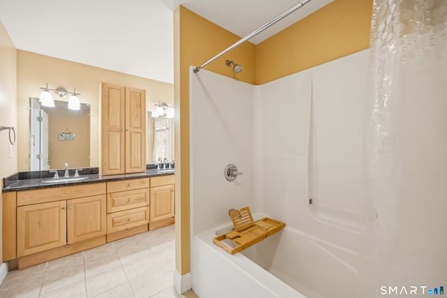 450 Naugatuck Avenue 450, Milford, CT 06460