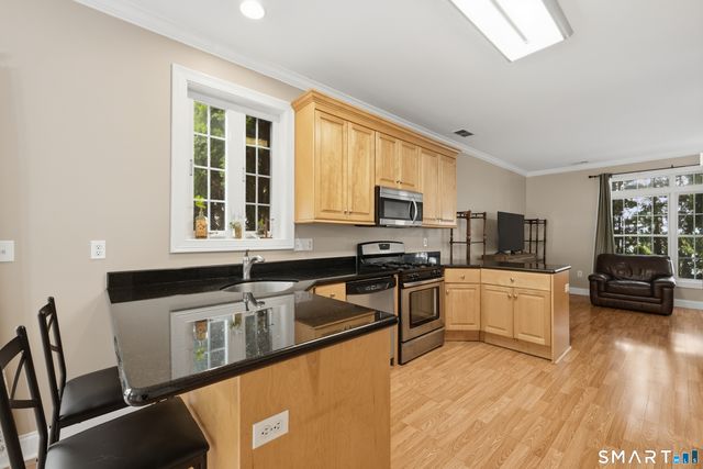 450 Naugatuck Avenue 450, Milford, CT 06460