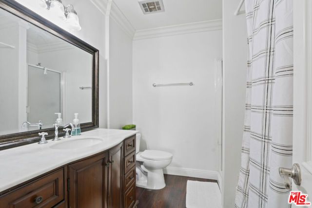 10751 Wilshire Boulevard 906, Los Angeles, CA 90024