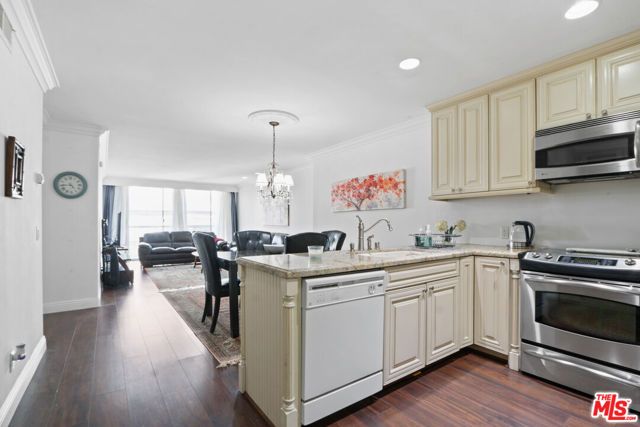 10751 Wilshire Boulevard 906, Los Angeles, CA 90024