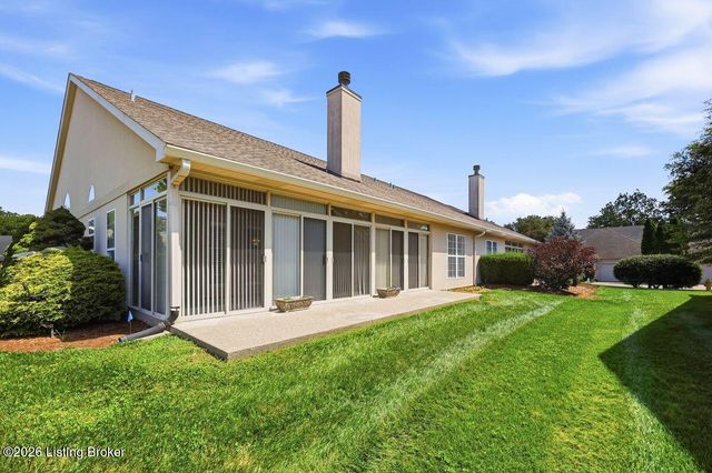 14029 Waters Edge Dr, Louisville, KY 40245
