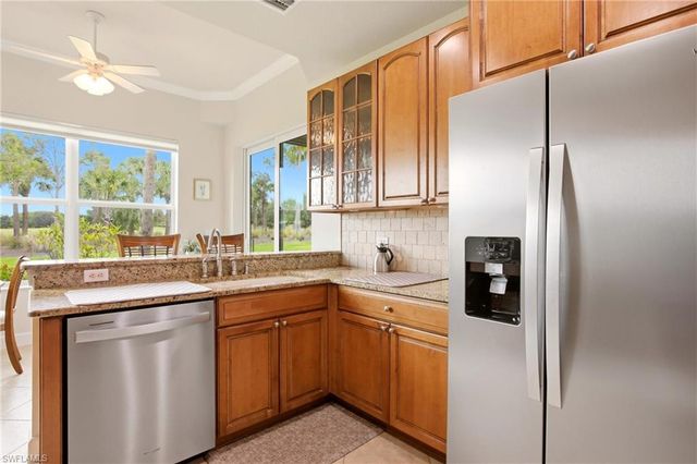 9204 Quartz LN 3-101, Naples, FL 34120