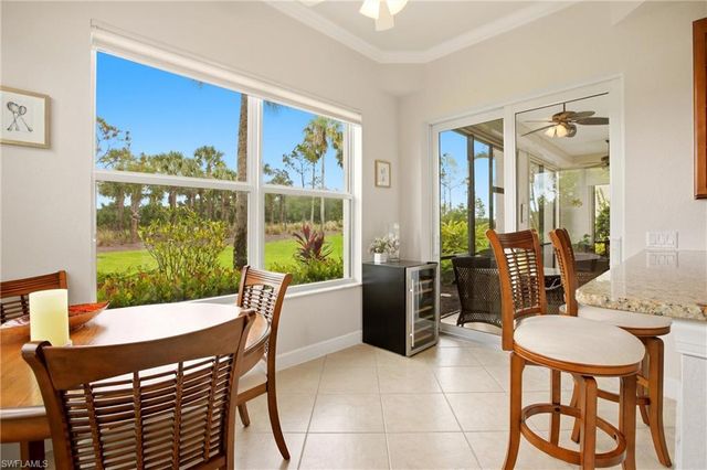 9204 Quartz LN 3-101, Naples, FL 34120