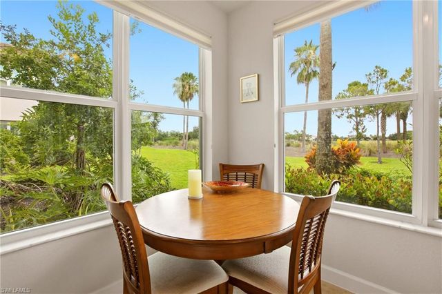 9204 Quartz LN 3-101, Naples, FL 34120