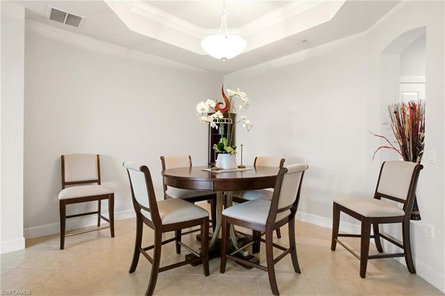 9204 Quartz LN 3-101, Naples, FL 34120