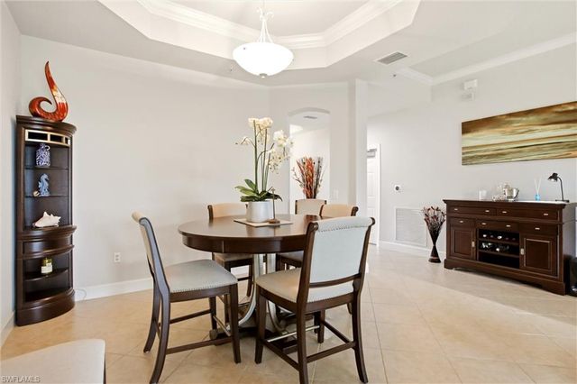 9204 Quartz LN 3-101, Naples, FL 34120