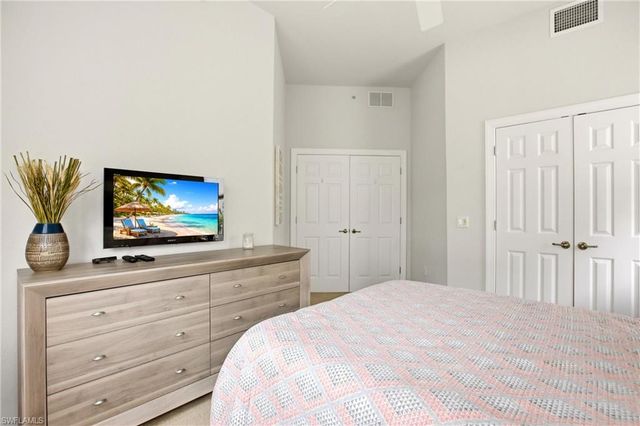9204 Quartz LN 3-101, Naples, FL 34120