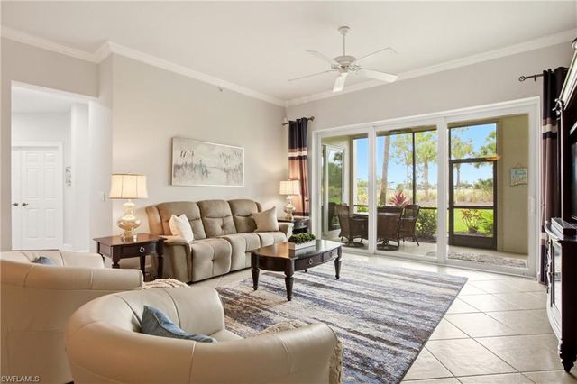 9204 Quartz LN 3-101, Naples, FL 34120
