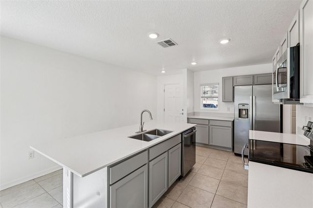 1949 TRAVERSE WAY, Kissimmee, FL 34746