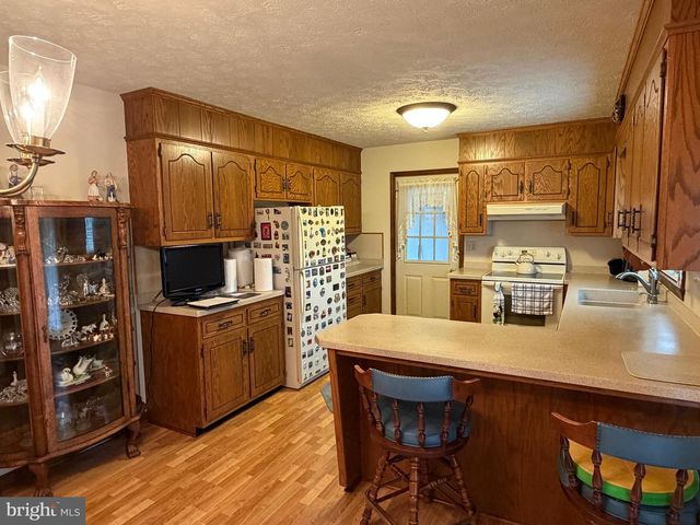 632 KITTATINNY DRIVE, Chambersburg, PA 17202