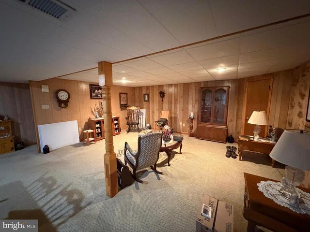 632 KITTATINNY DRIVE, Chambersburg, PA 17202